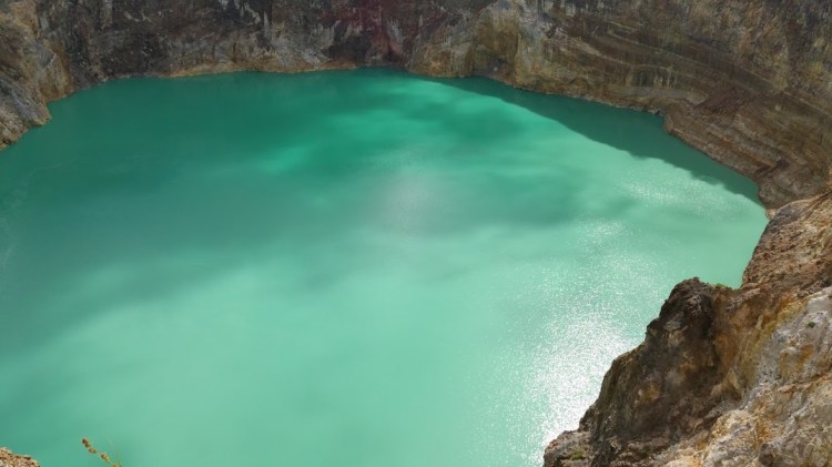 Kelimutu_lac bis