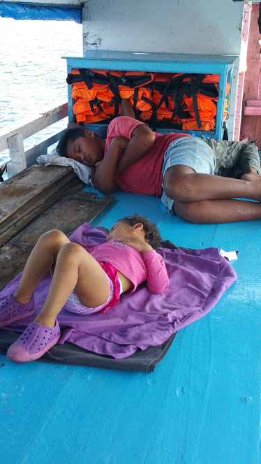 Labuan Bajo_dodo de leyna bateau
