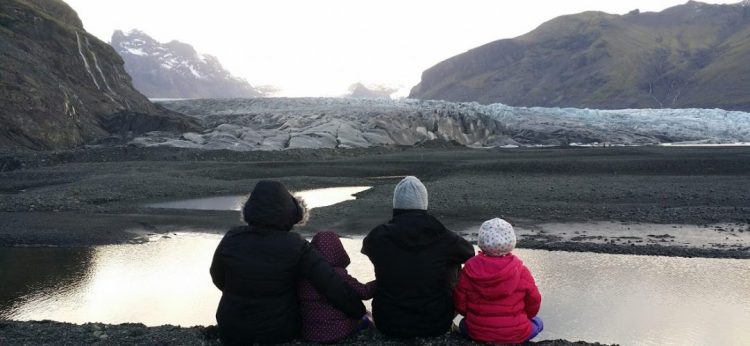 cropped-cropped-a-quatre-devant-le-glacier.jpg
