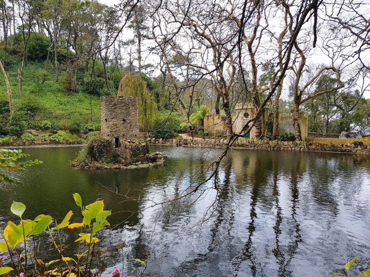 Sintra jardin lac